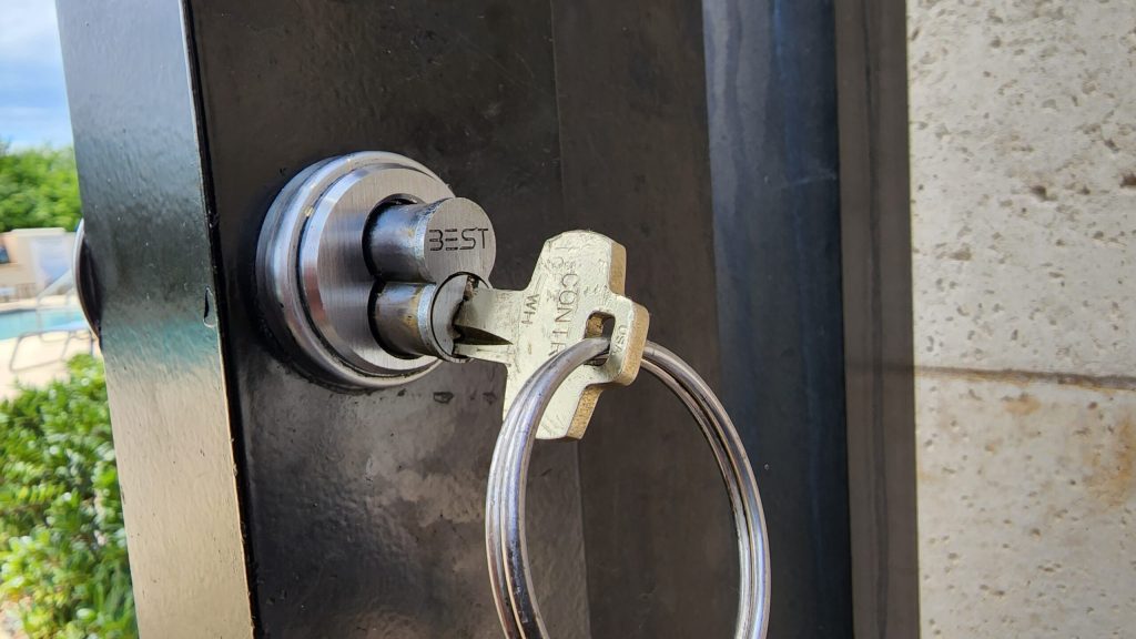 Key-En-Lock locksmith working on lock mechanism